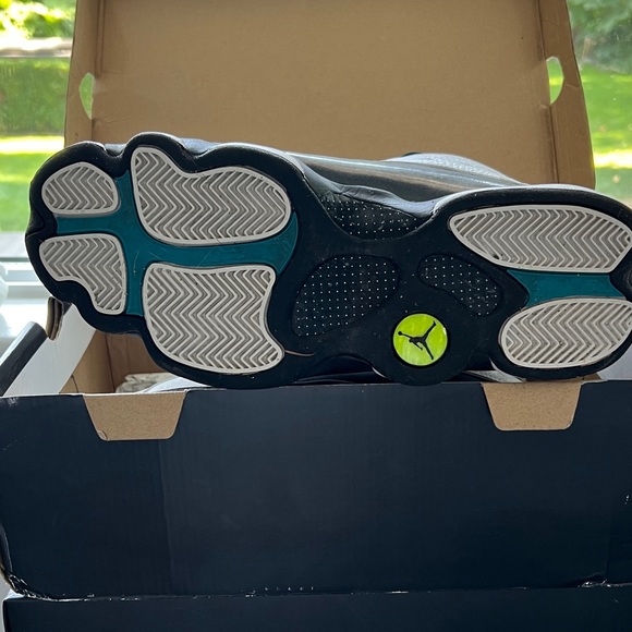 Jordan 13 Retro - Baron - Picture 2 of 3